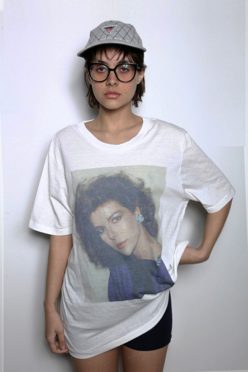 camiseta sade zara