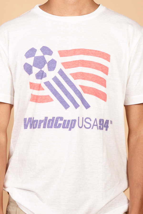 Camiseta de malha off-white estampada AMP World Cup 94