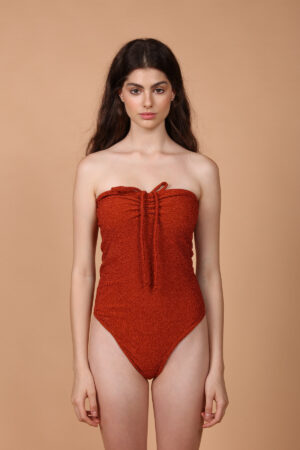 Body tomara que caia em lurex tijolo