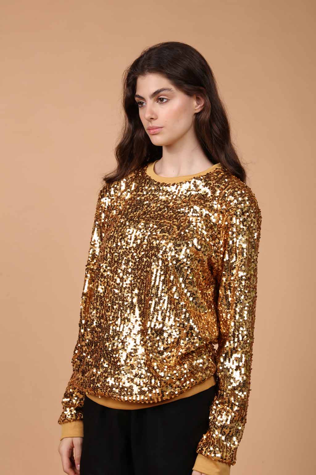 Moletom de paetê dourado