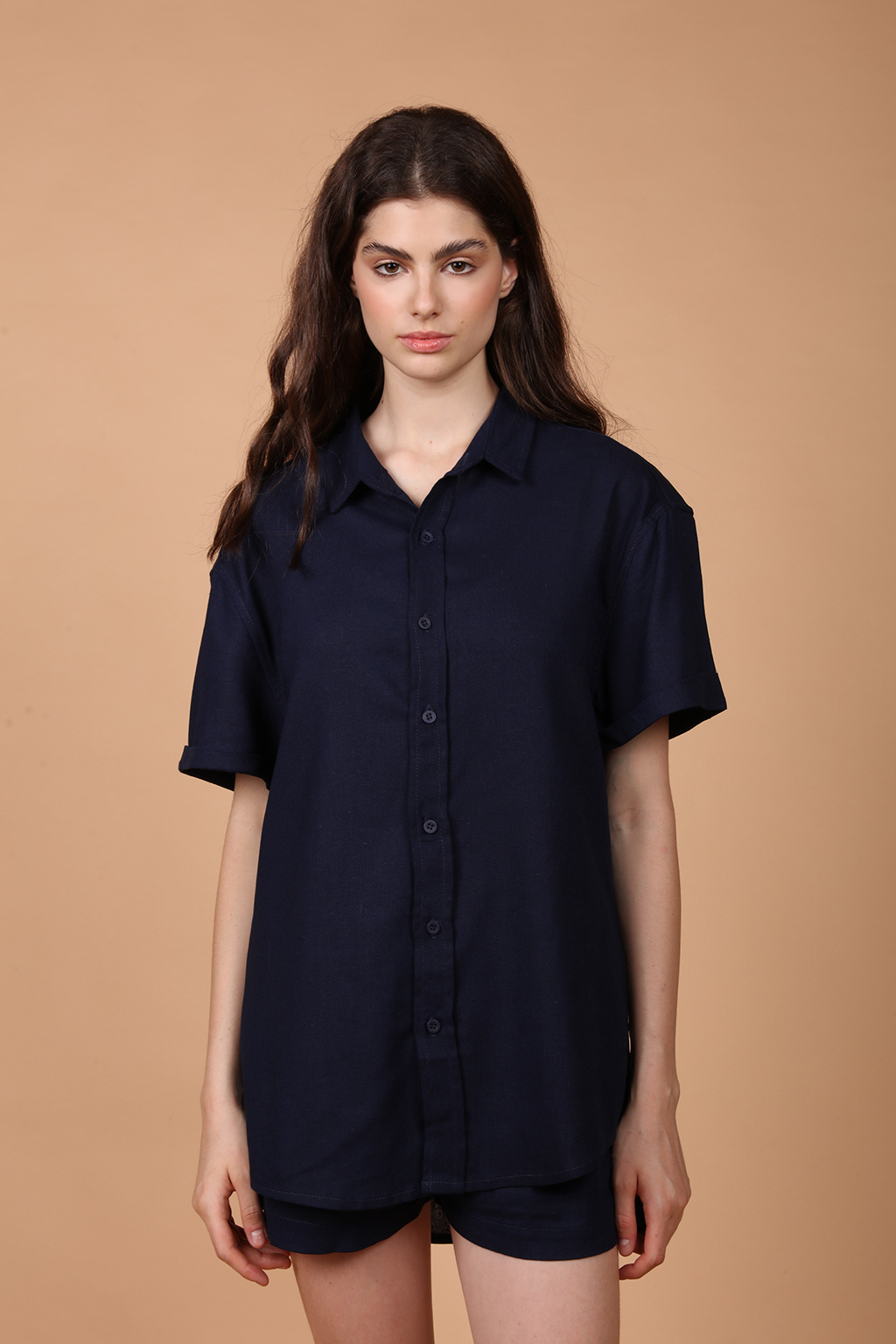 Camisa manga curta de linho azul marinho