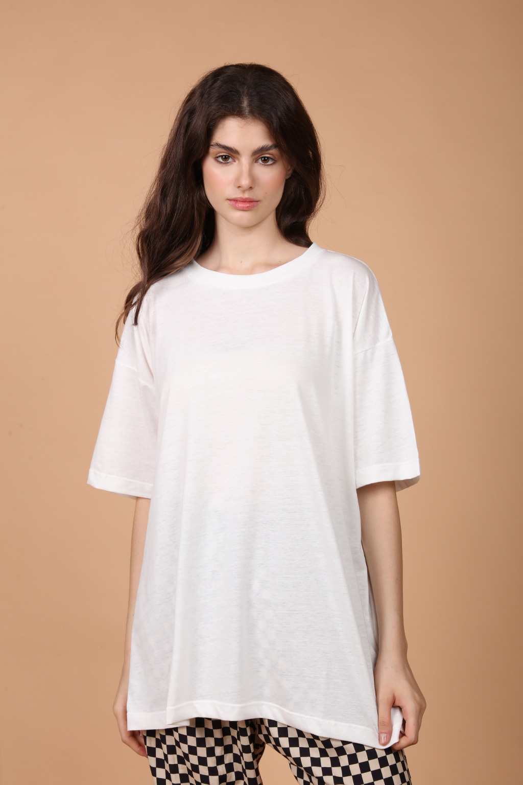 Camiseta básica oversize off-white