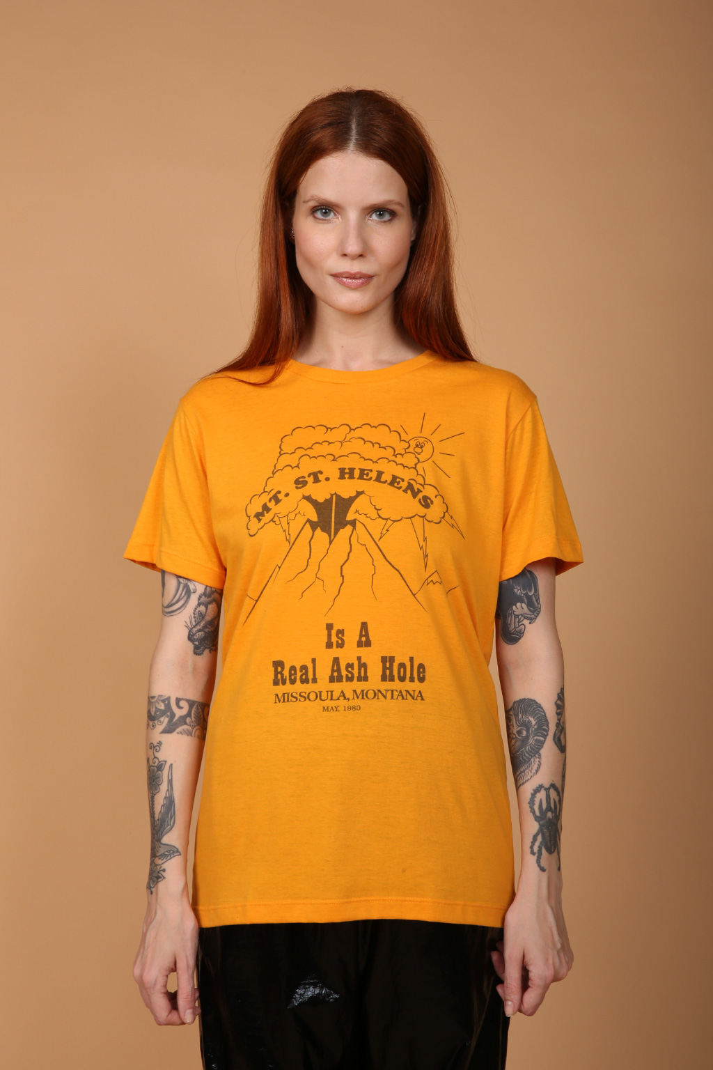 Camiseta amarela estampada Monte Santa Helena