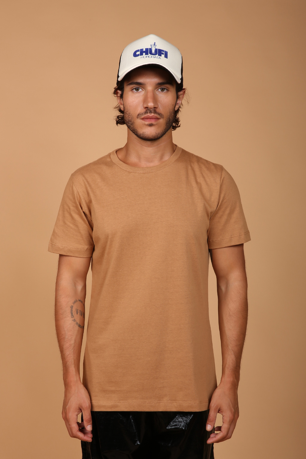 Camiseta básica bege