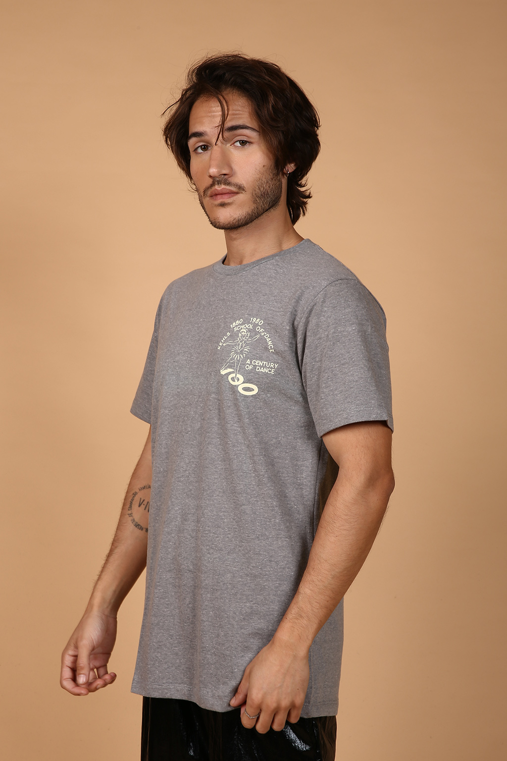 Camiseta cinza estampada Bailarina