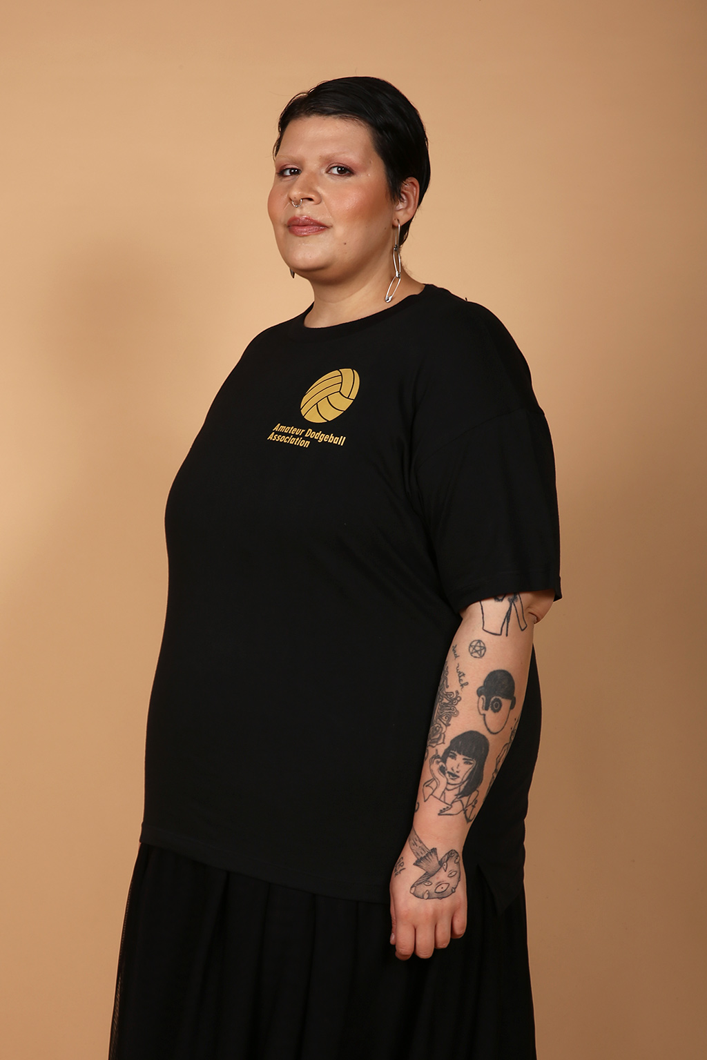 Camiseta oversize preta estampada Bailarina