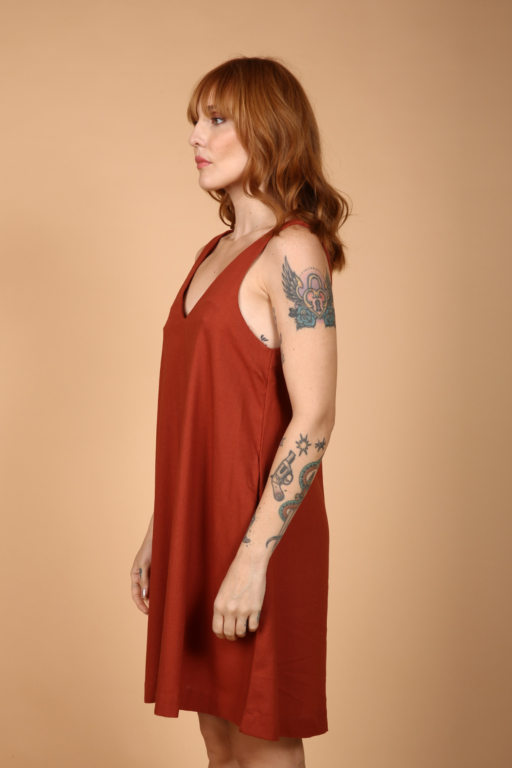 Vestido linho evasê tijolo