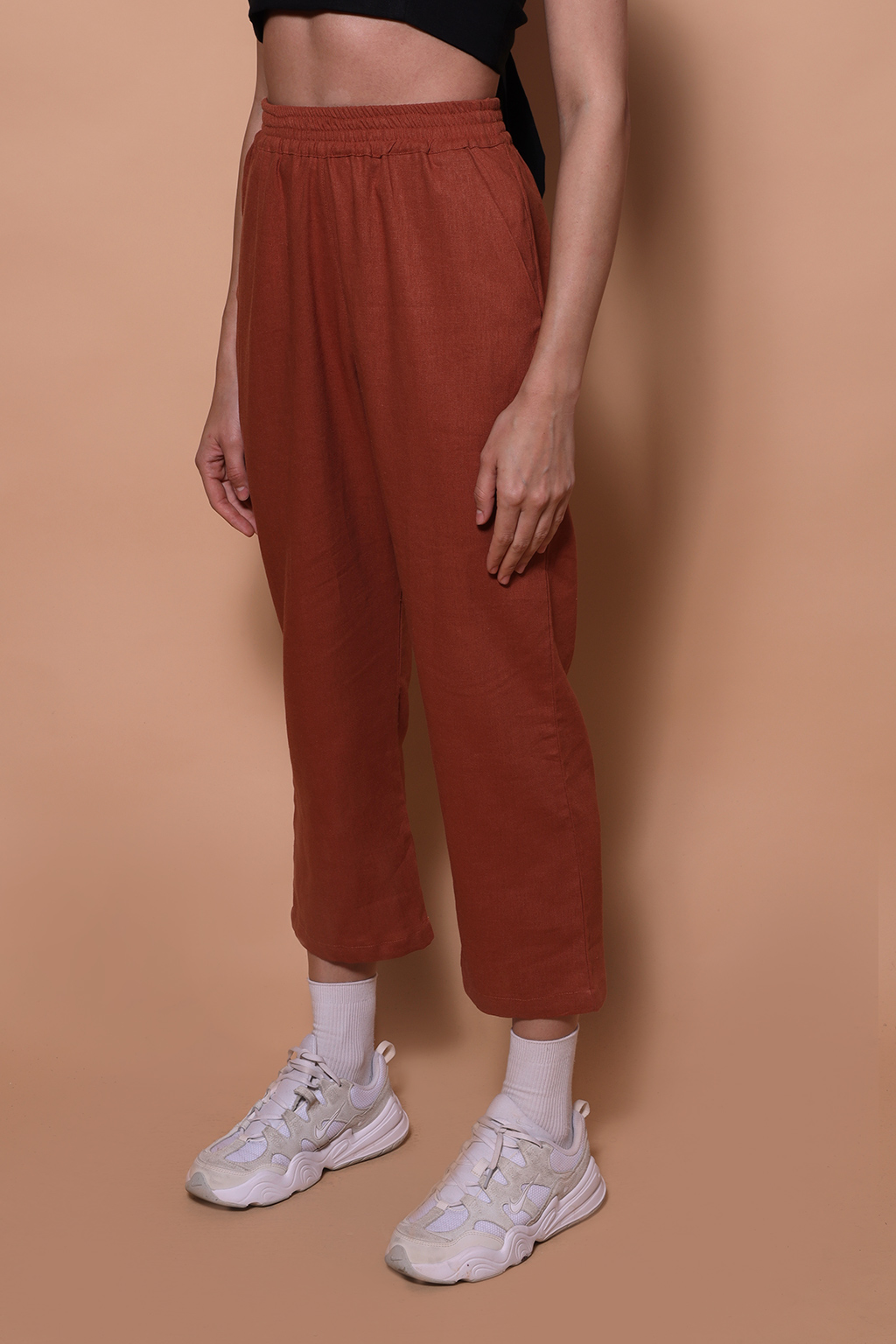 Calça reta linho tijolo