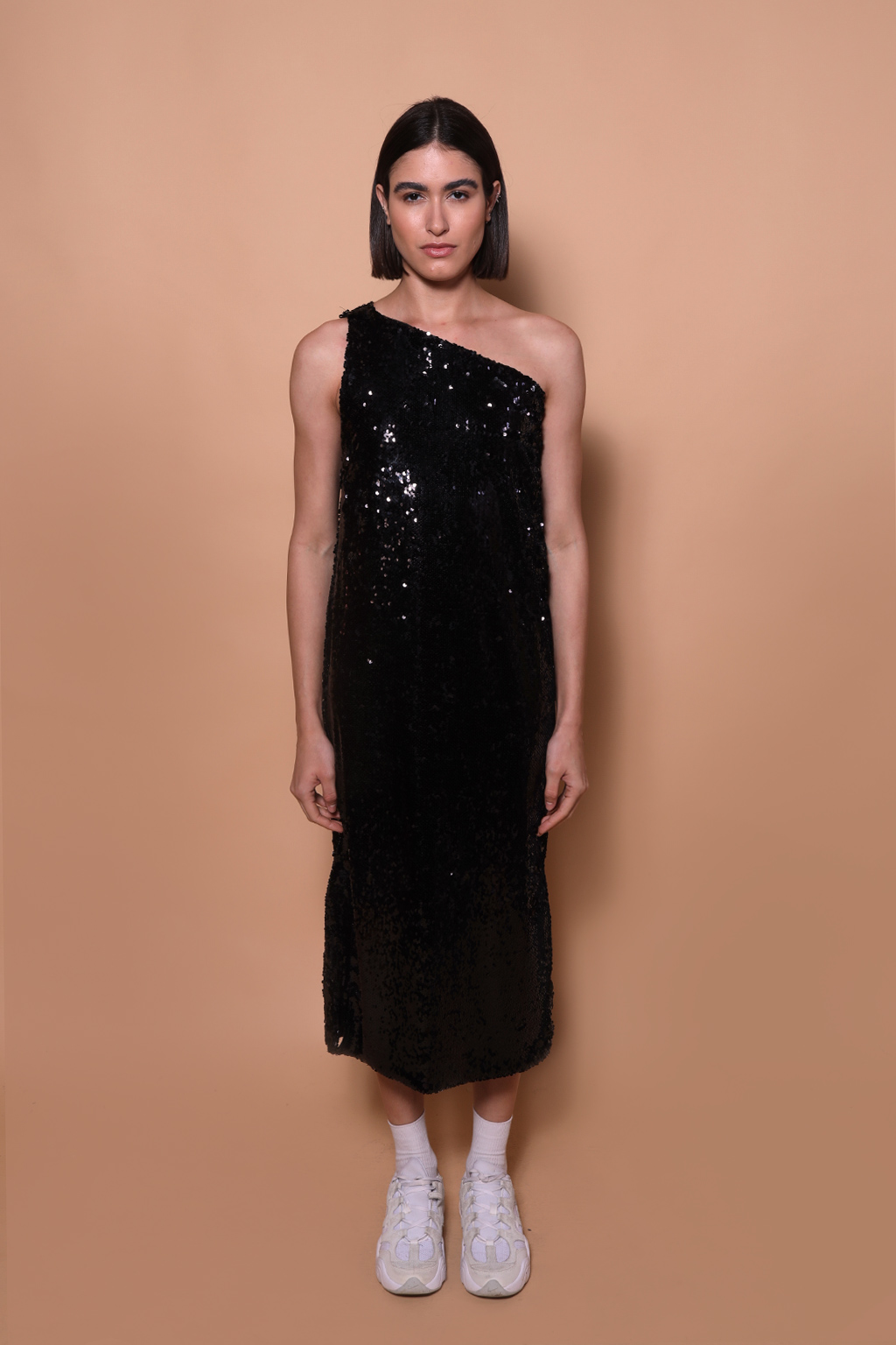 Vestido longo ombro único paetê preto