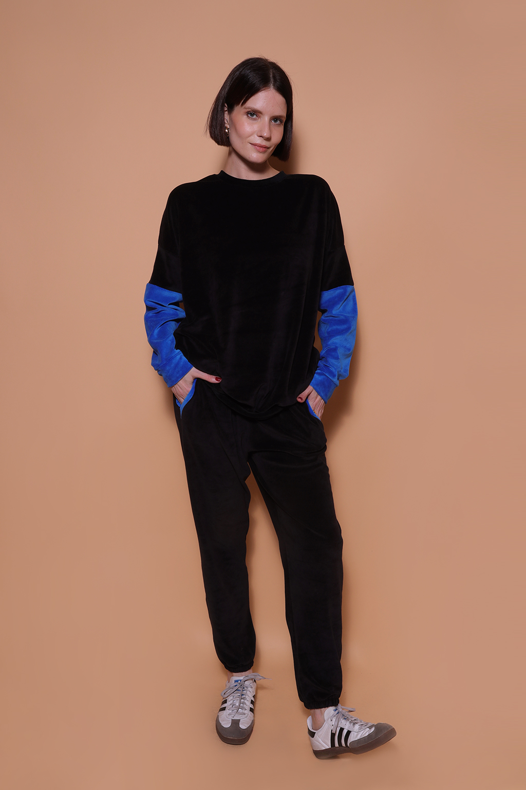 Calça plush preto Recortes azul