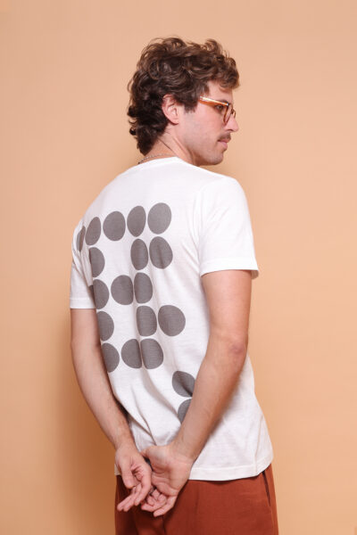 Camiseta estampada Bolas Pretas