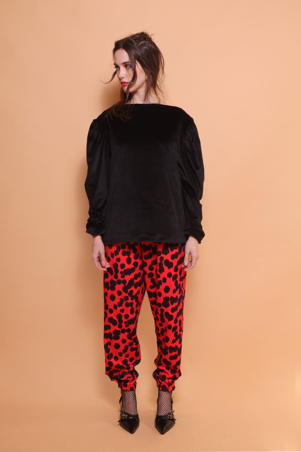 Blusa veludo manga bufante preta