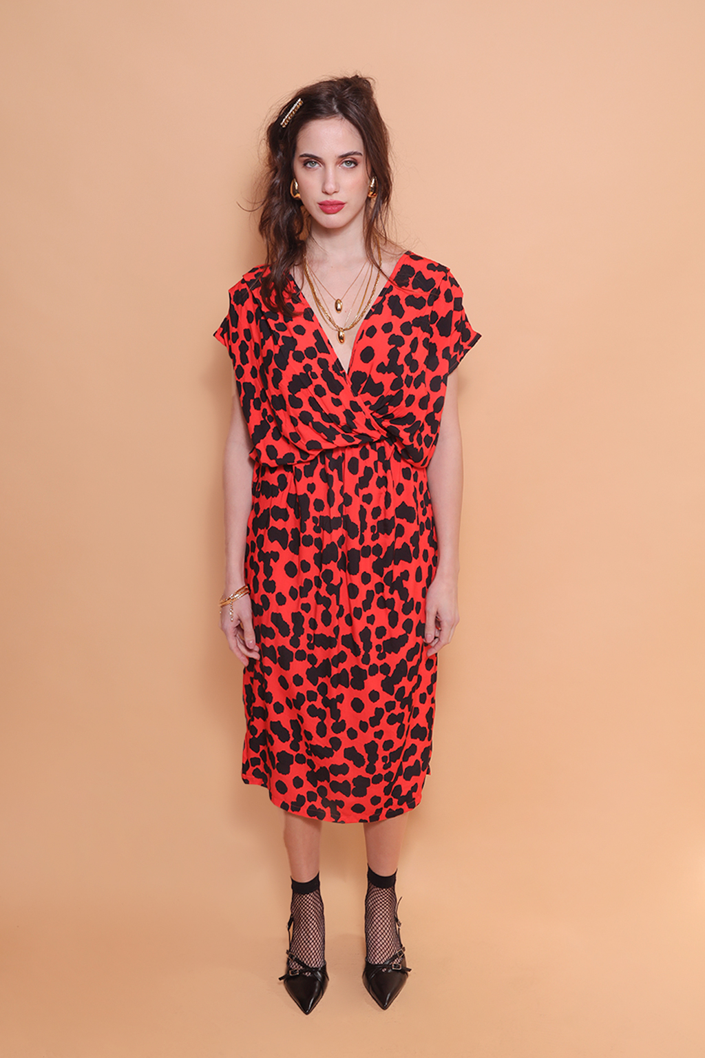 Vestido transpassado estampado Onça