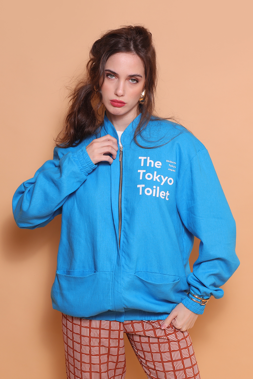Jaqueta linho azul Tokyo Toilet