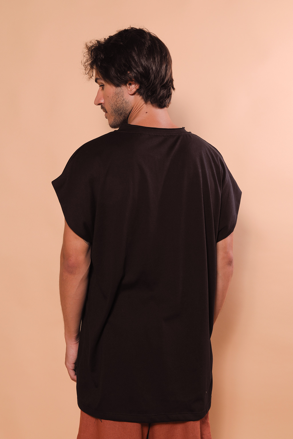 Regata masculina marrom