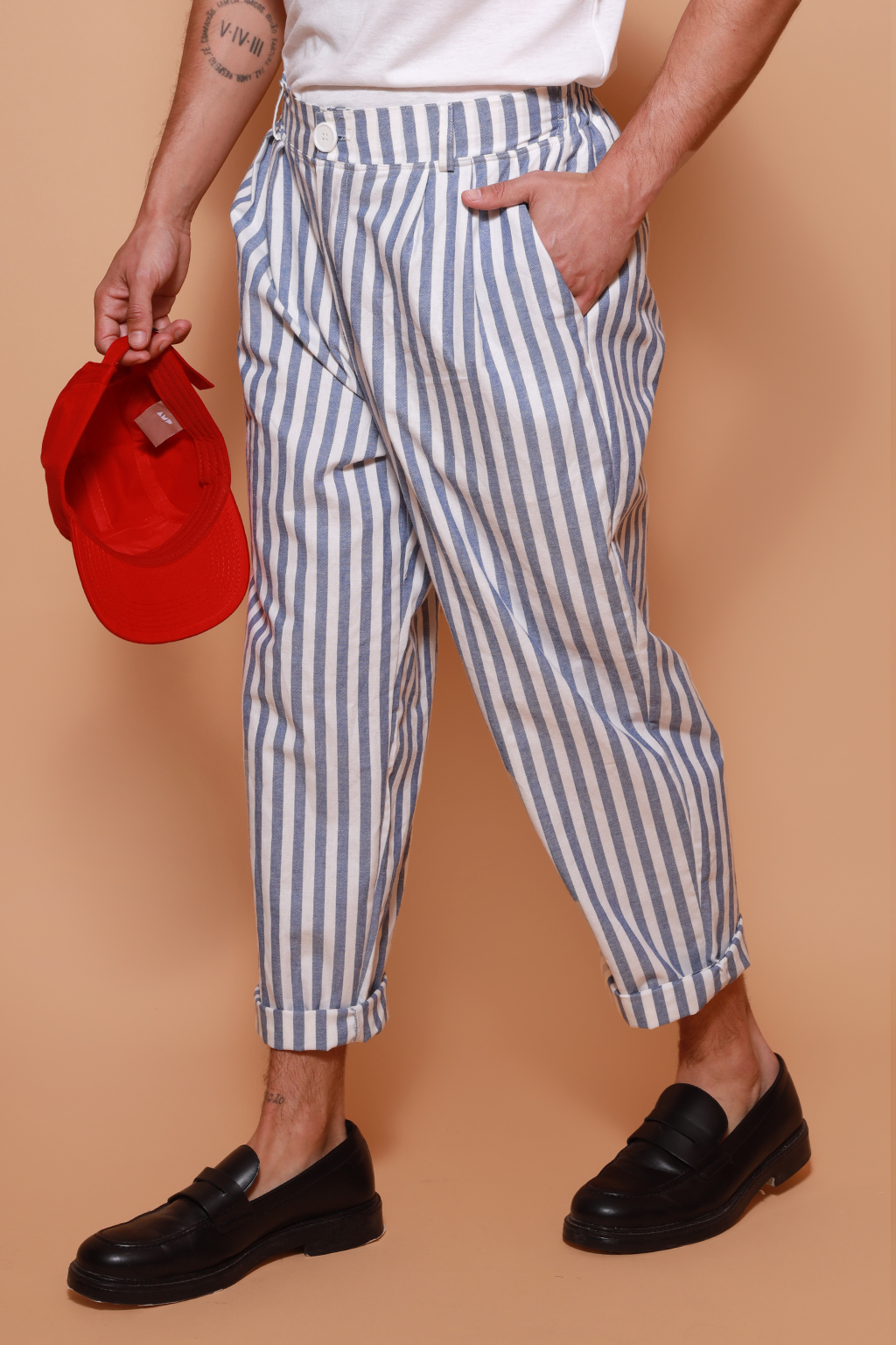 Calça alfaiataria listrada