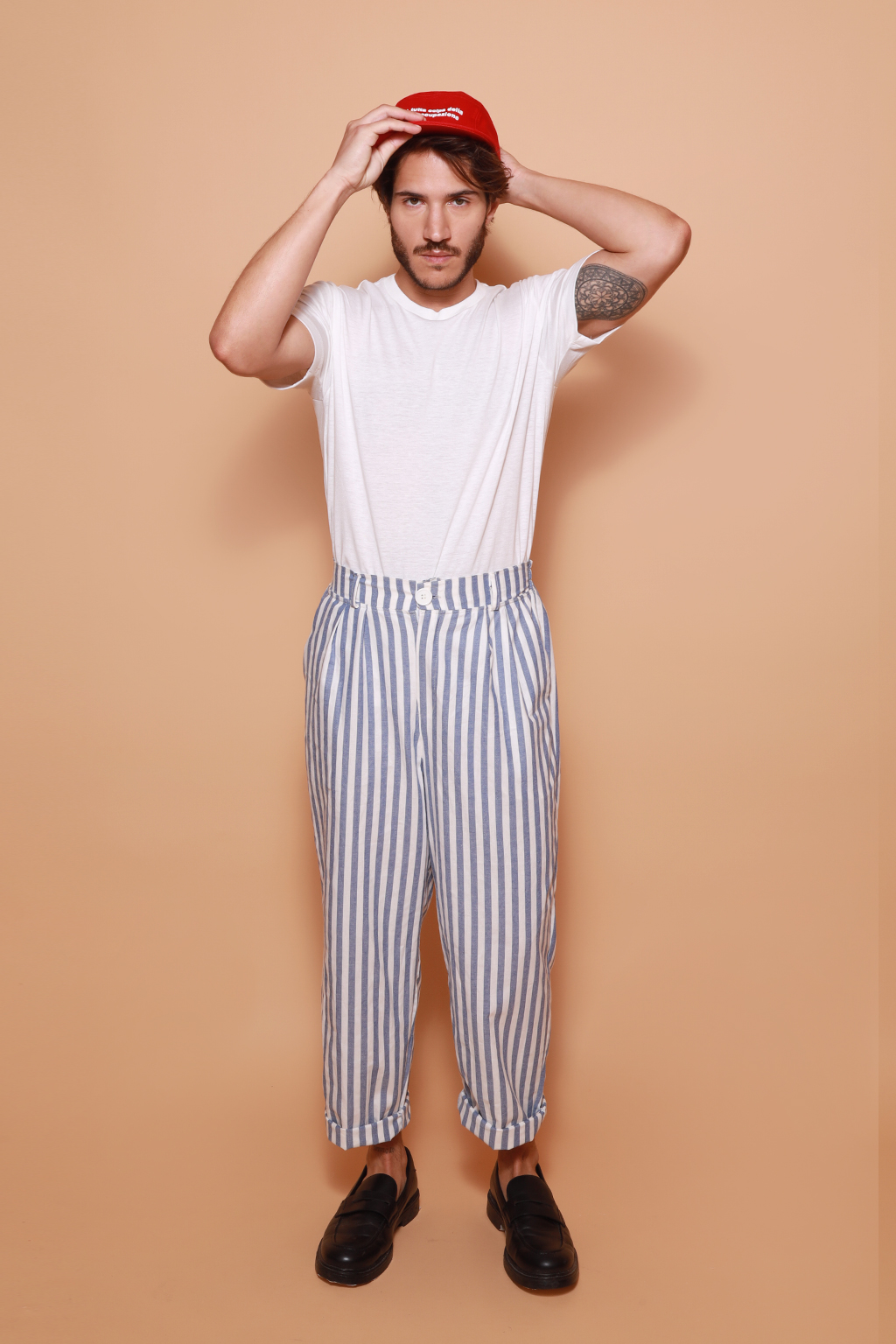 Calça alfaiataria listrada