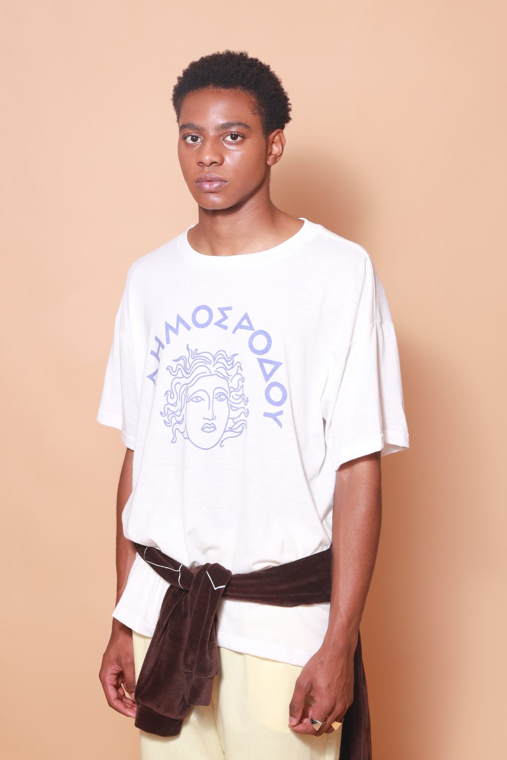 Camiseta oversize estampada Medusa