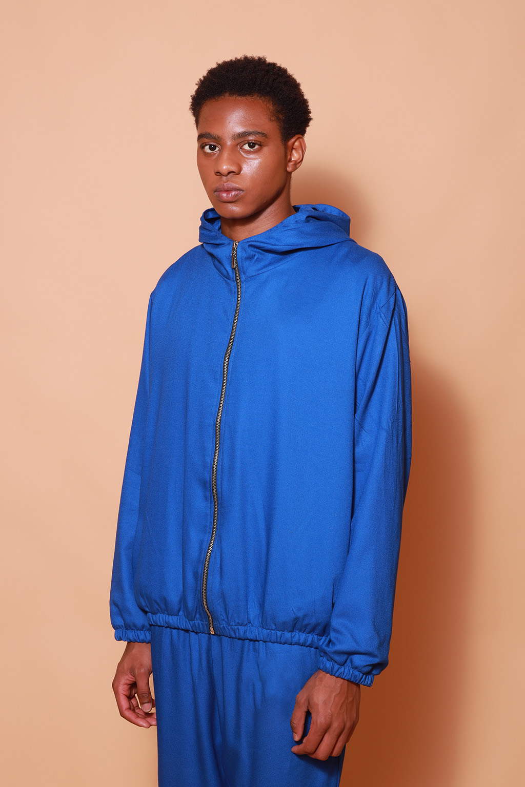 Jaqueta capuz azul estampada AIFF DTF