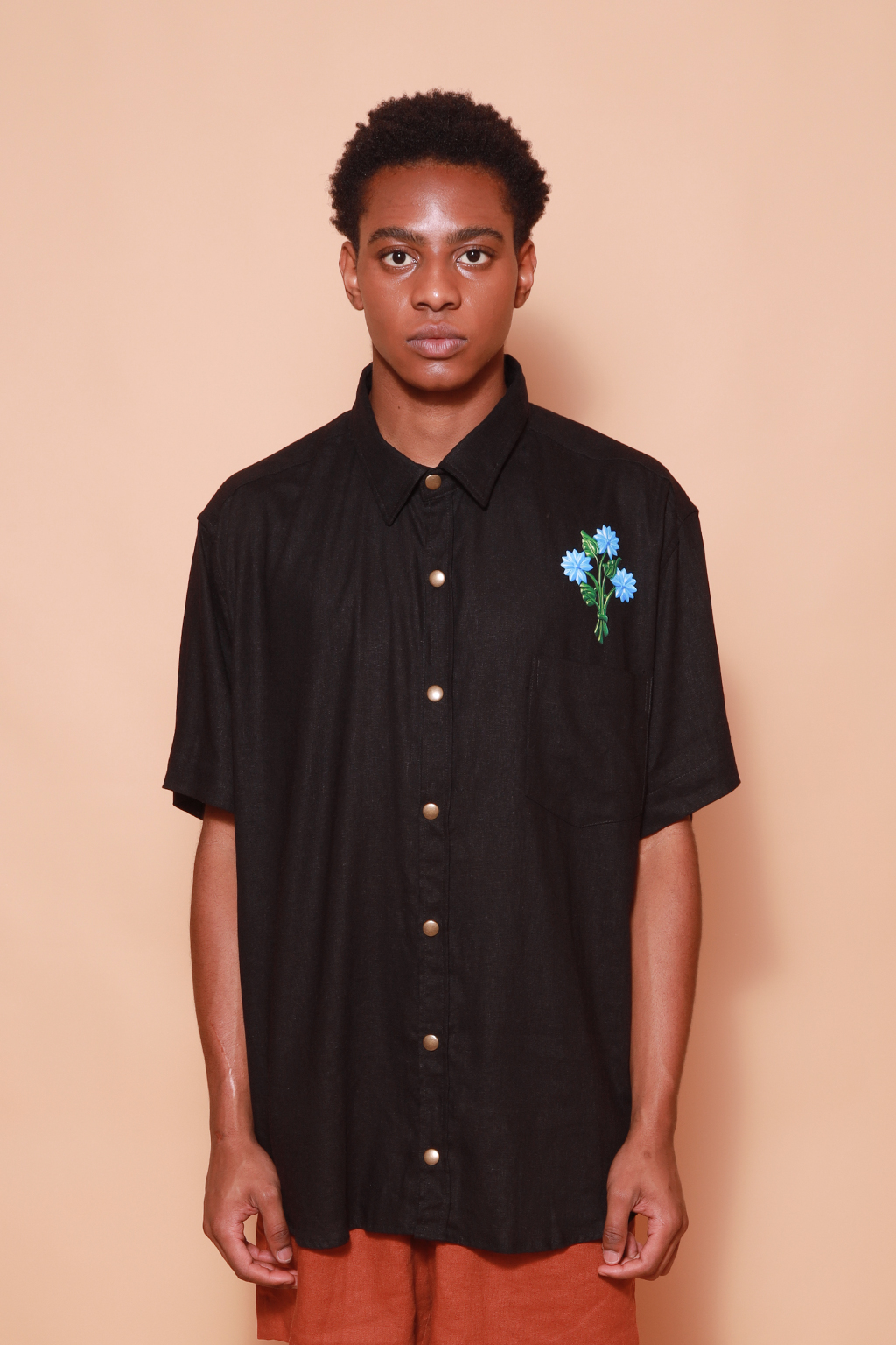 Camisa linho ampla preta Flor DTF