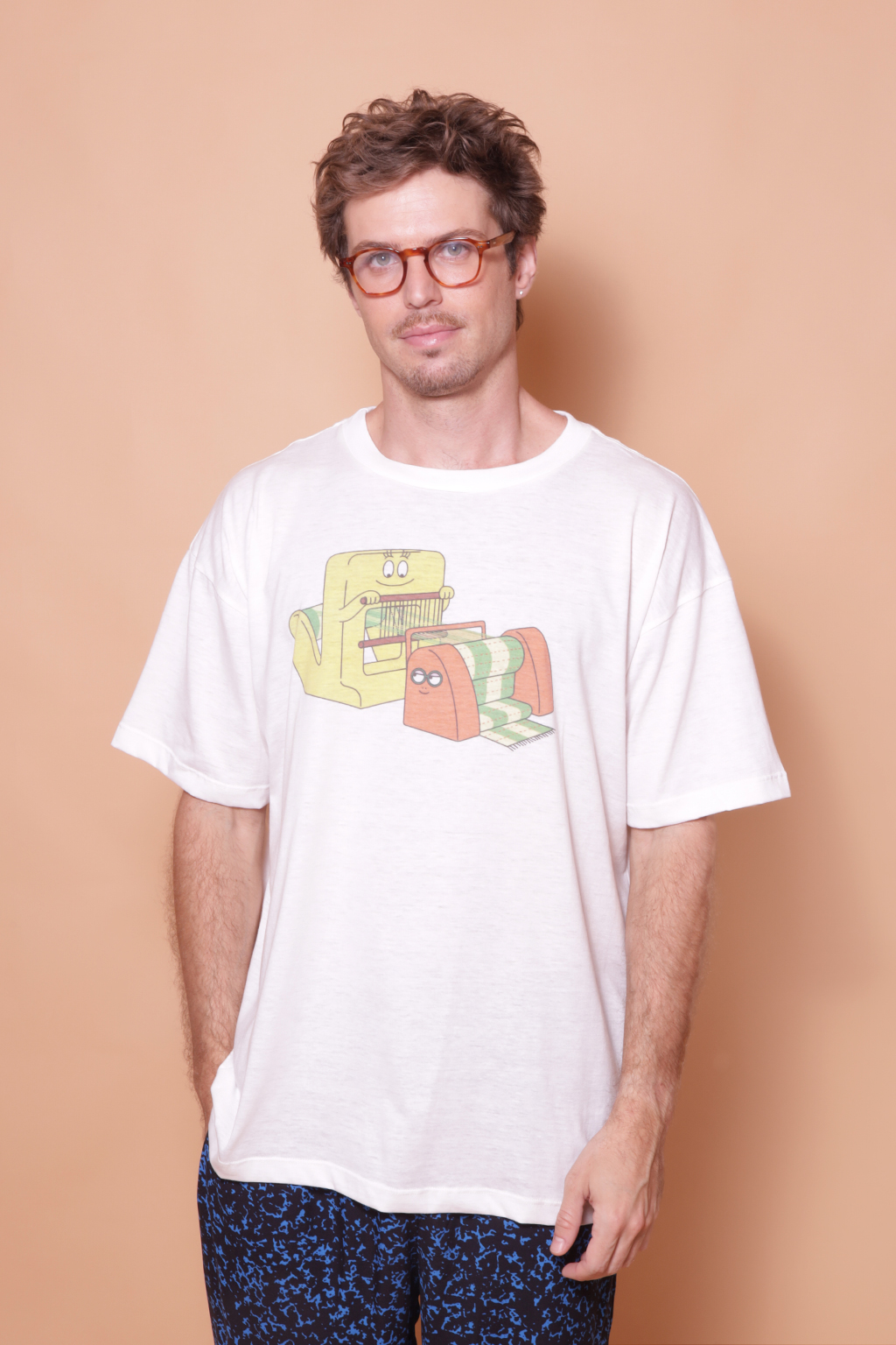 Camiseta oversize estampada Barbapapa costureiros