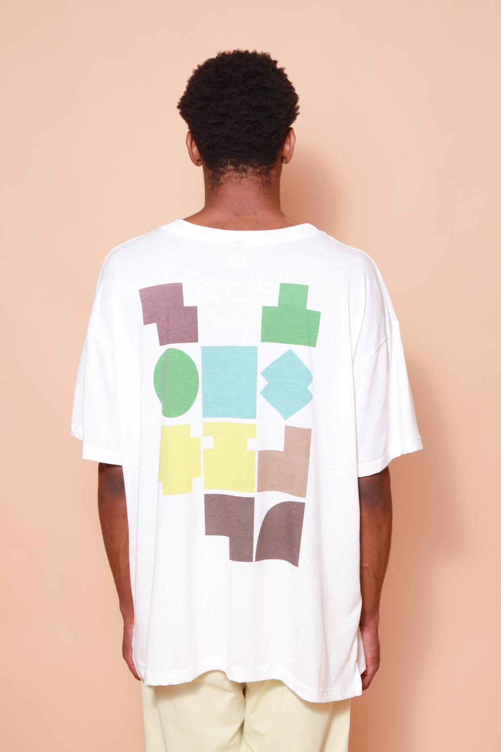 Camiseta oversize estampada Formas coloridas