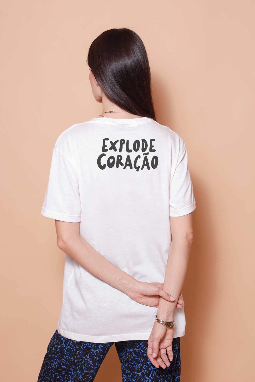 Camiseta estampada Bloco Explode Coração