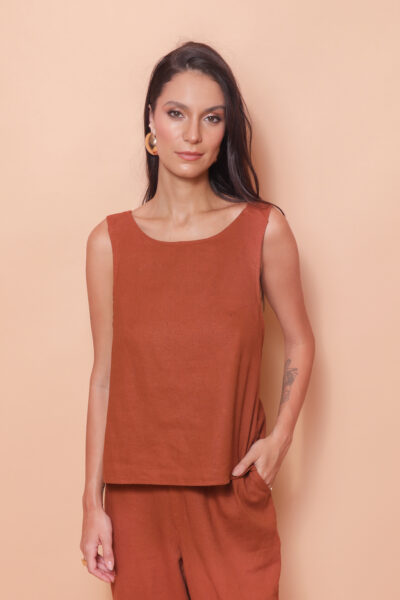 Blusa costas transpassada linho tijolo