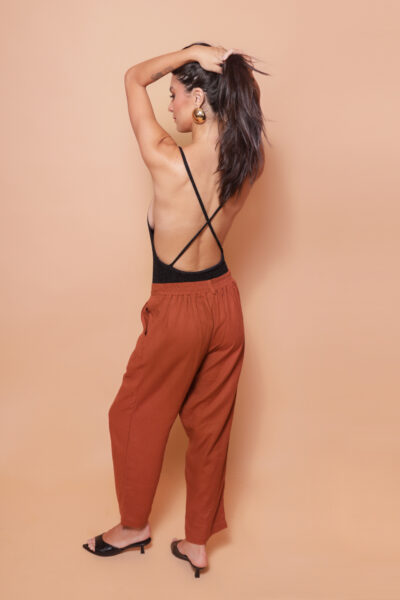 Body alça cruzada lurex preto