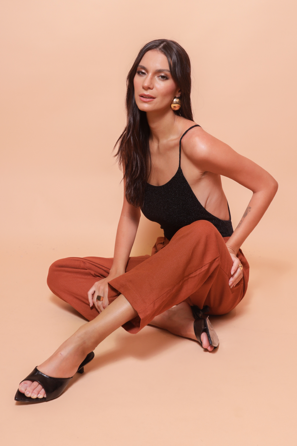 Body alça cruzada lurex preto