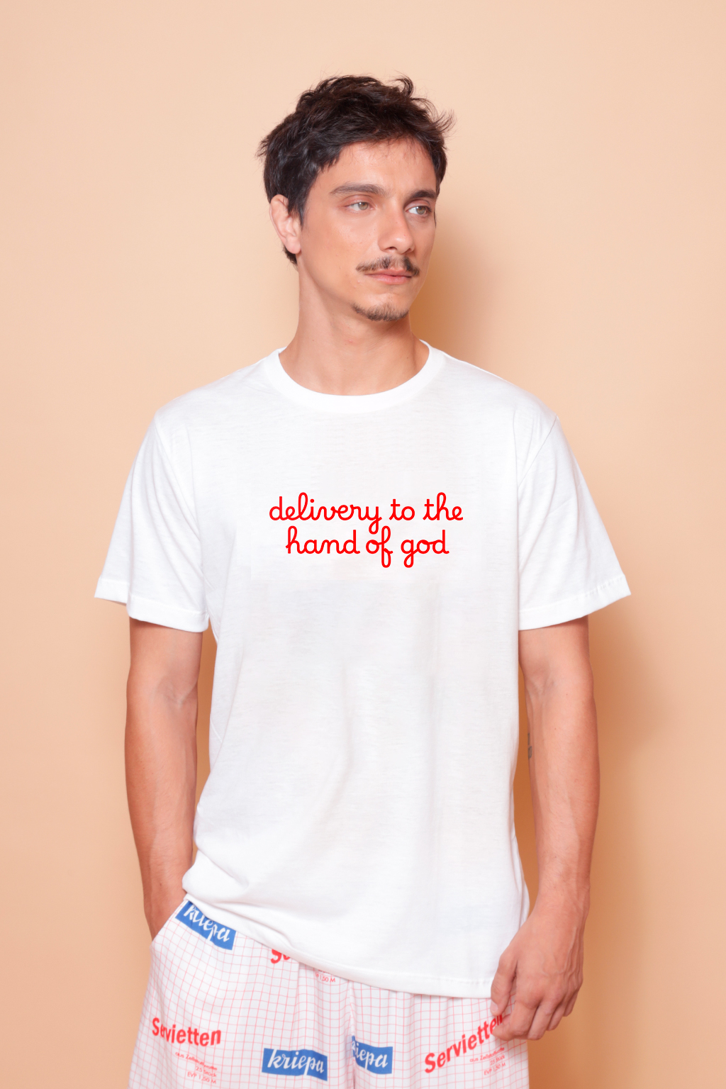 Camiseta estampada Delivery to God DTF