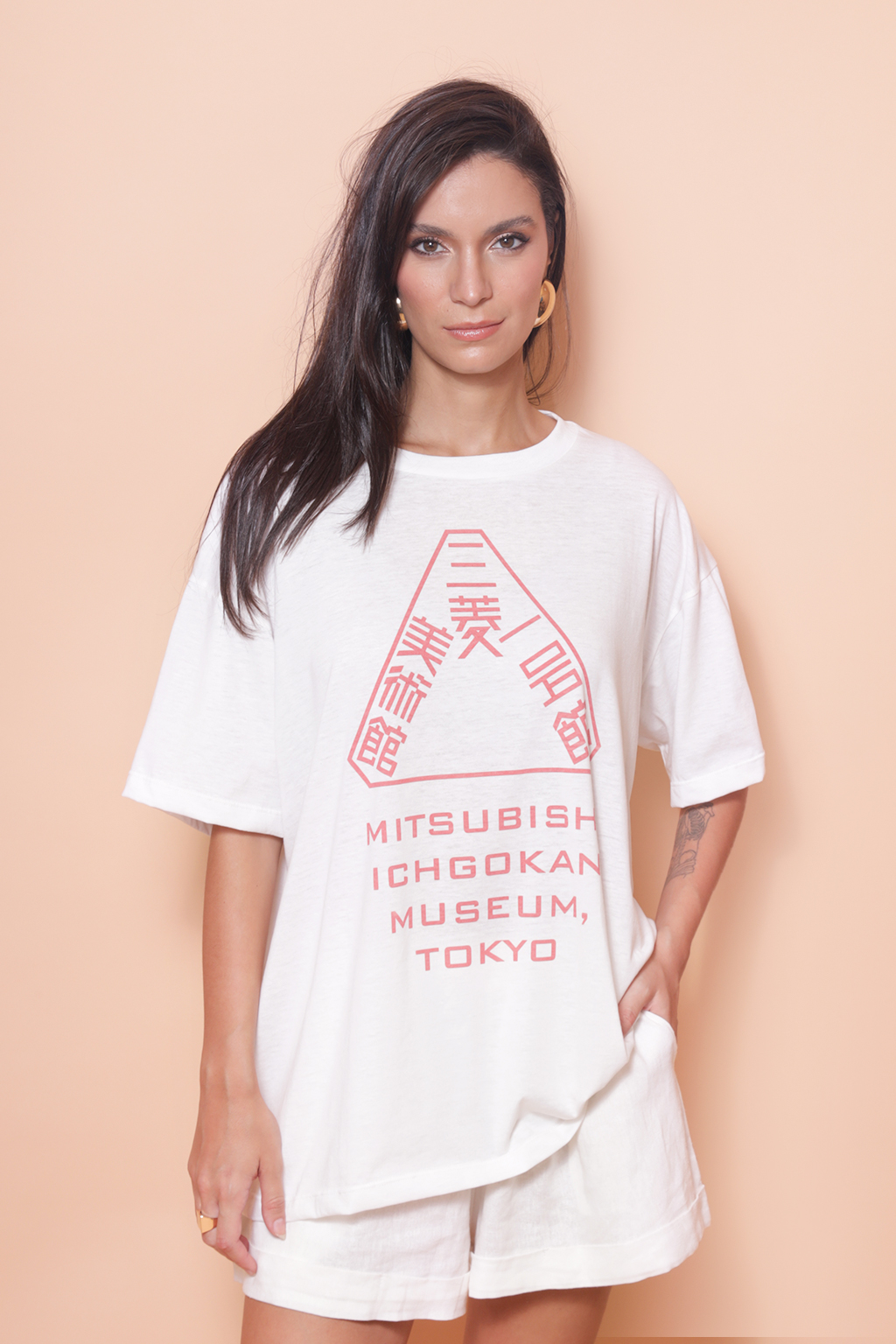 Camiseta oversize estampada Mitsubishi Ichigokan