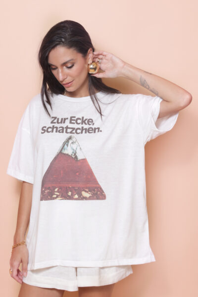 Camiseta oversize estampada Toblerone
