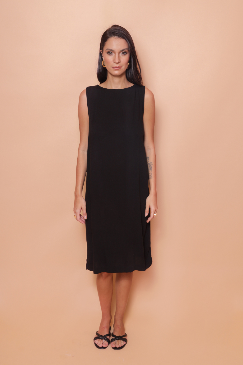 Vestido regata longo preto em viscose