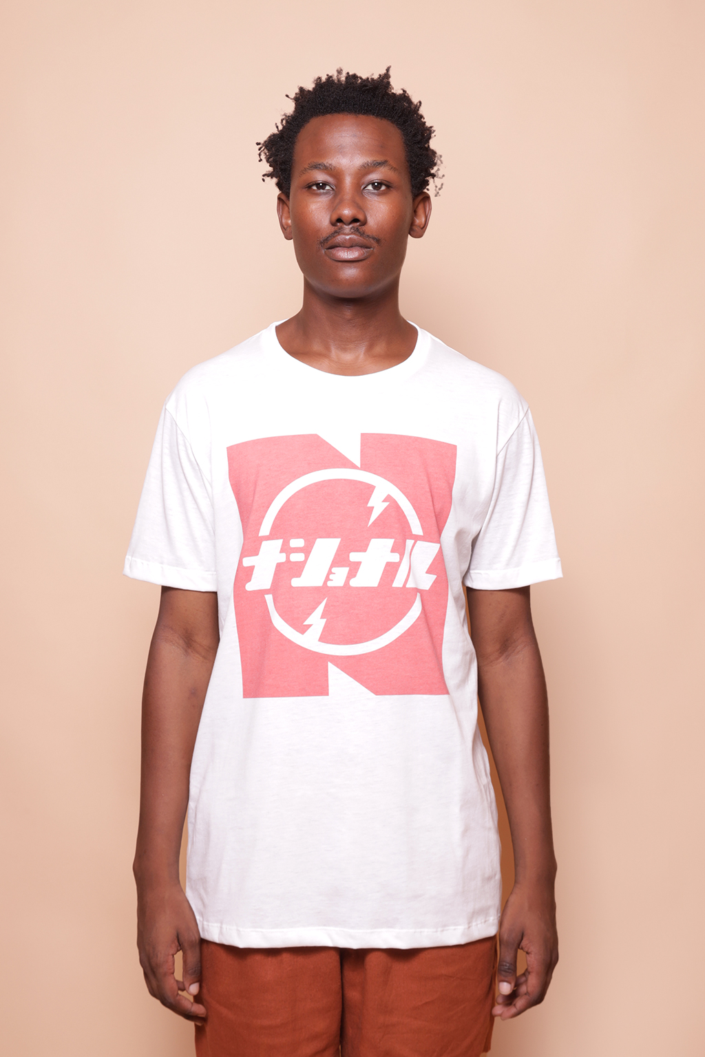 Camiseta estampada National Japão