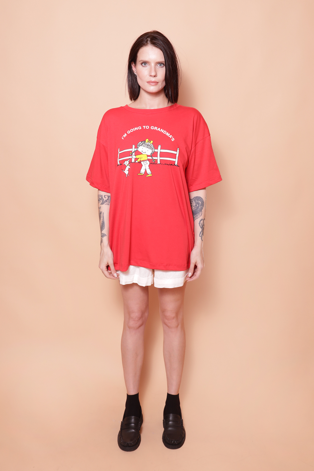 Camiseta oversize vermelha estampada Grandma's DTF