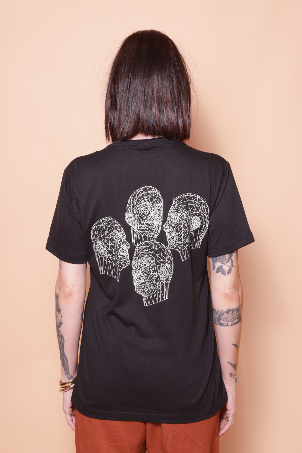 Camiseta preta estampada Kraftwerk DTF