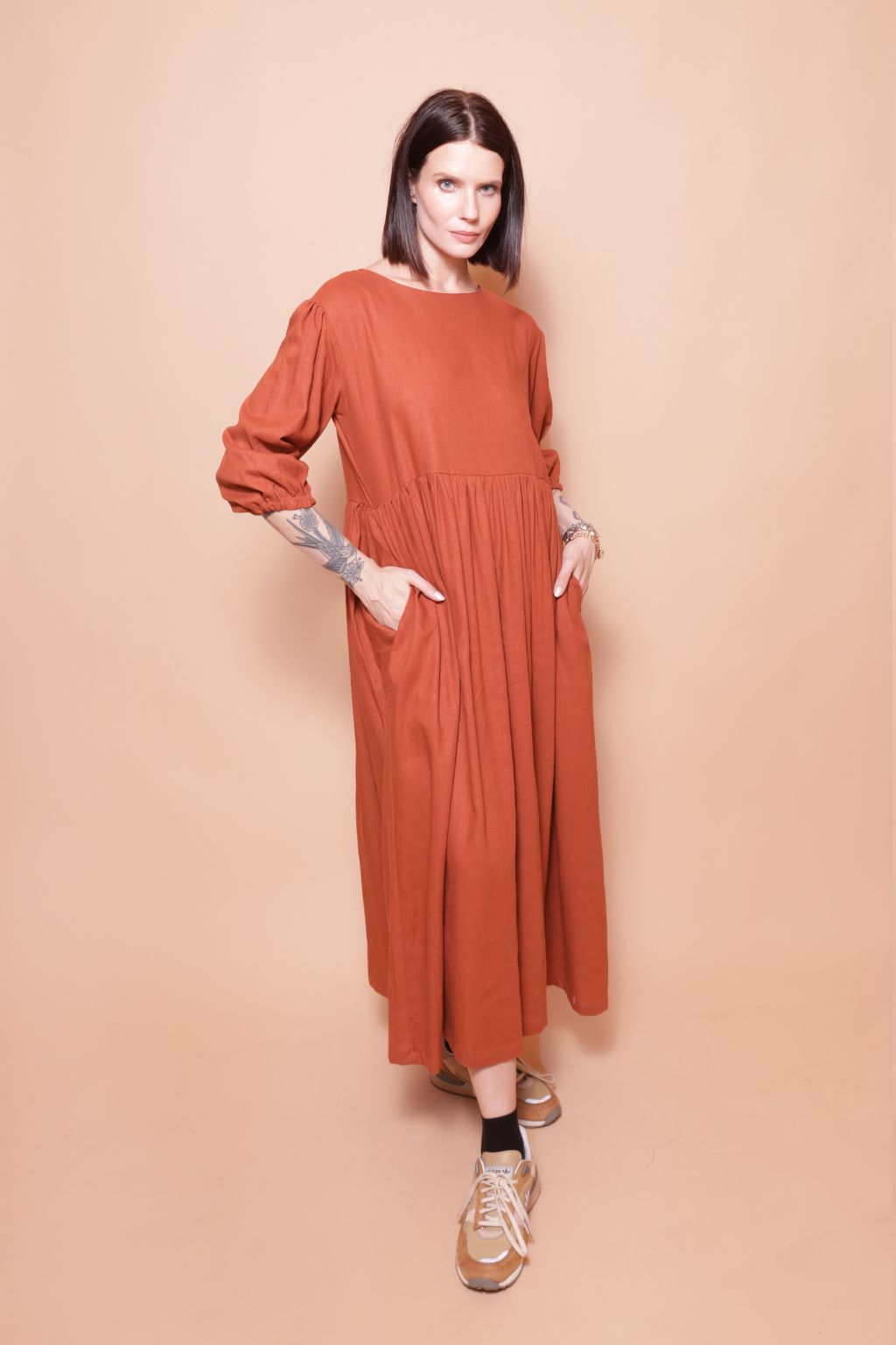 Vestido manga bufante 3/4 linho tijolo