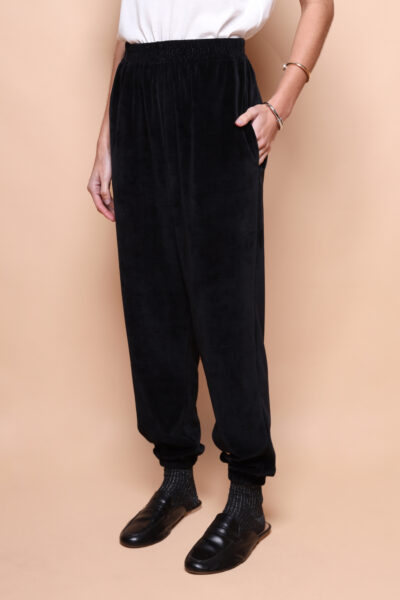 Calça jogger plush preta