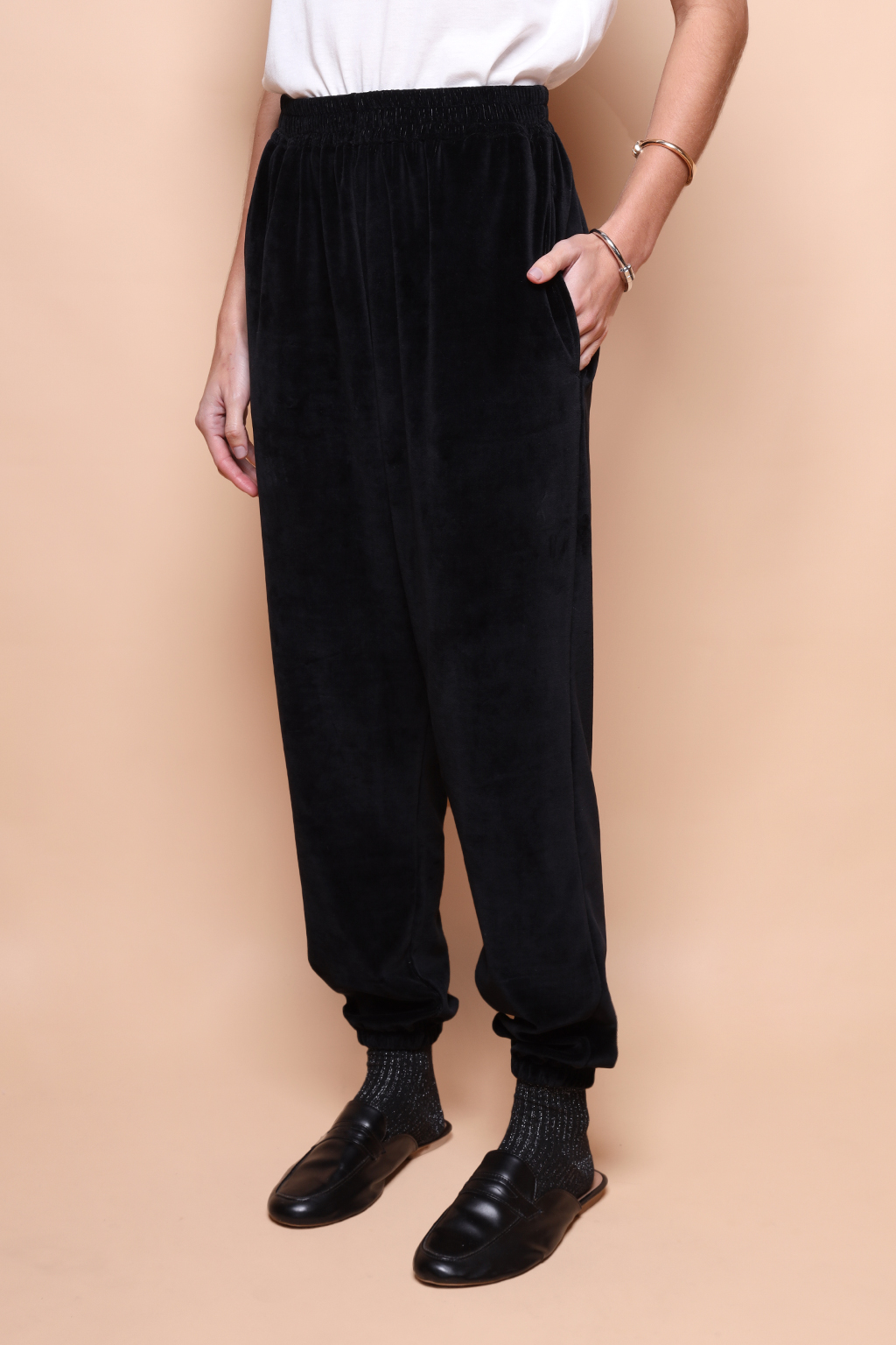 Calça jogger plush preta