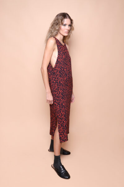 Vestido regatão estampado Caderno vermelho