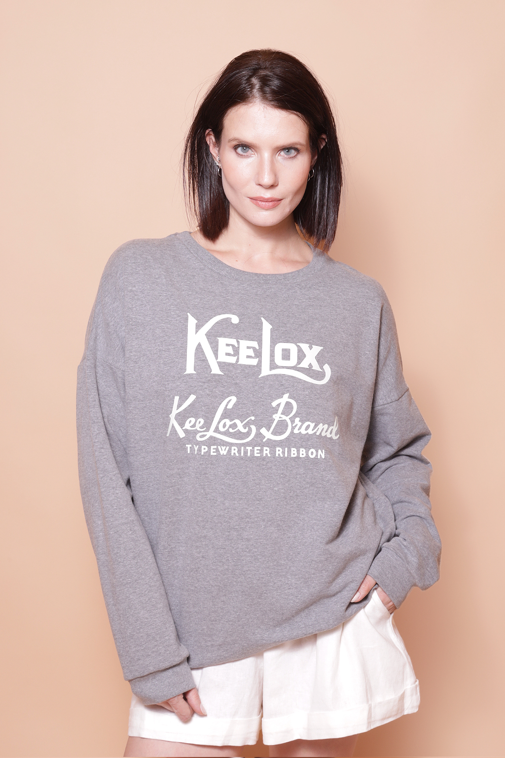 Blusão oversize cinza estampado Ok Pero No