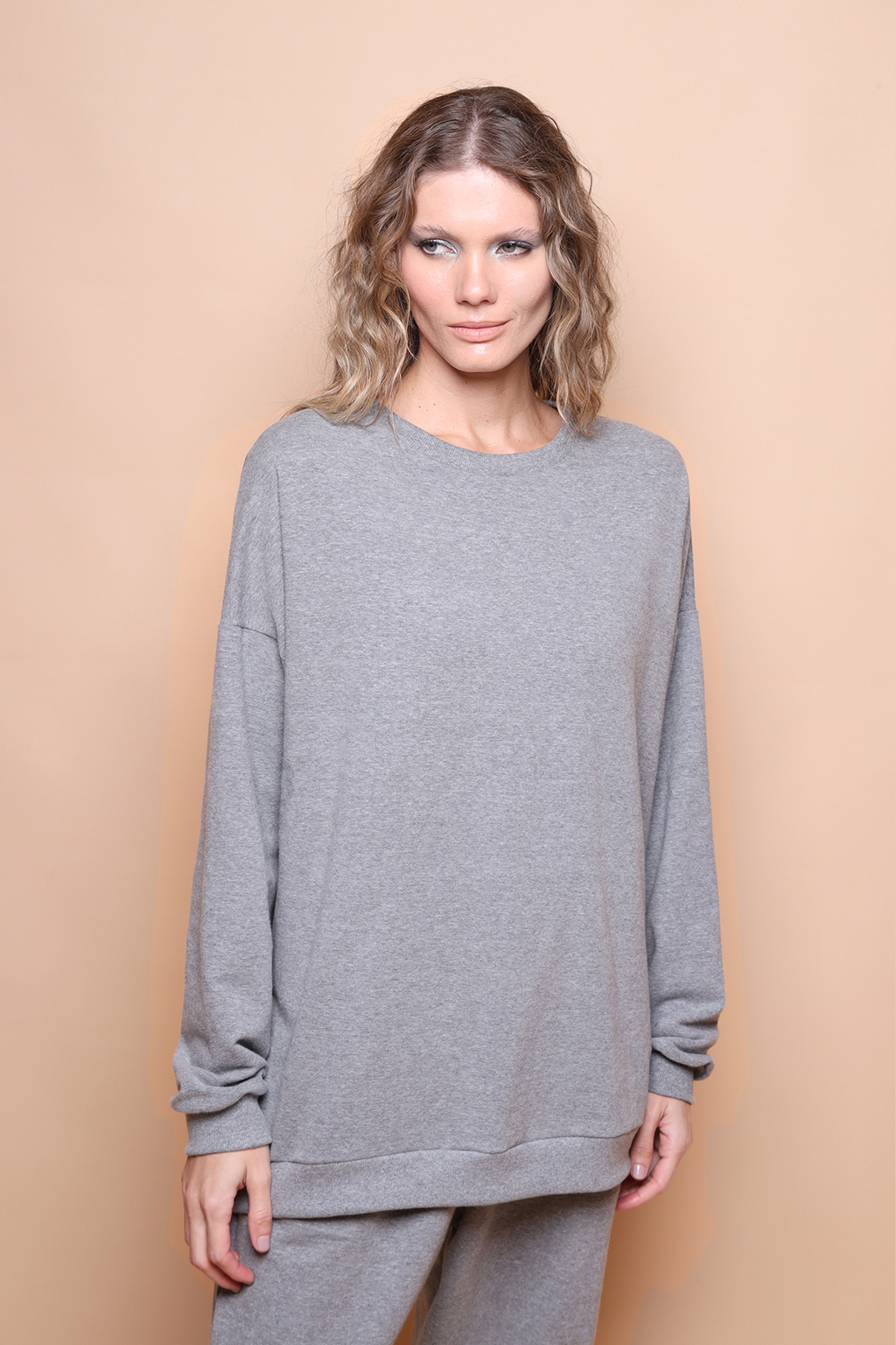 Blusão oversize de malha cinza