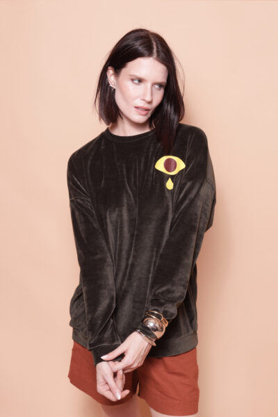 Blusão oversize plush verde estampado Lágrimas DTF