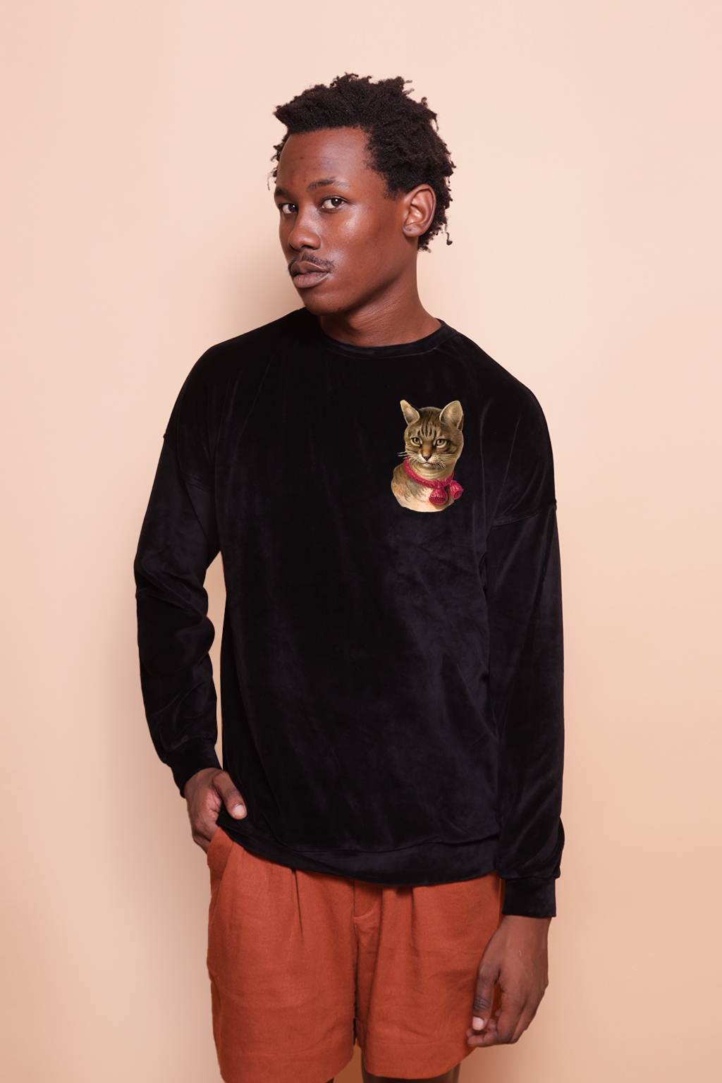 Blusão oversize plush preto Gatinho