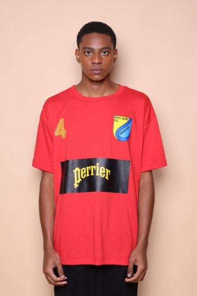 Camiseta oversize vermelha estampada Blau Gelb