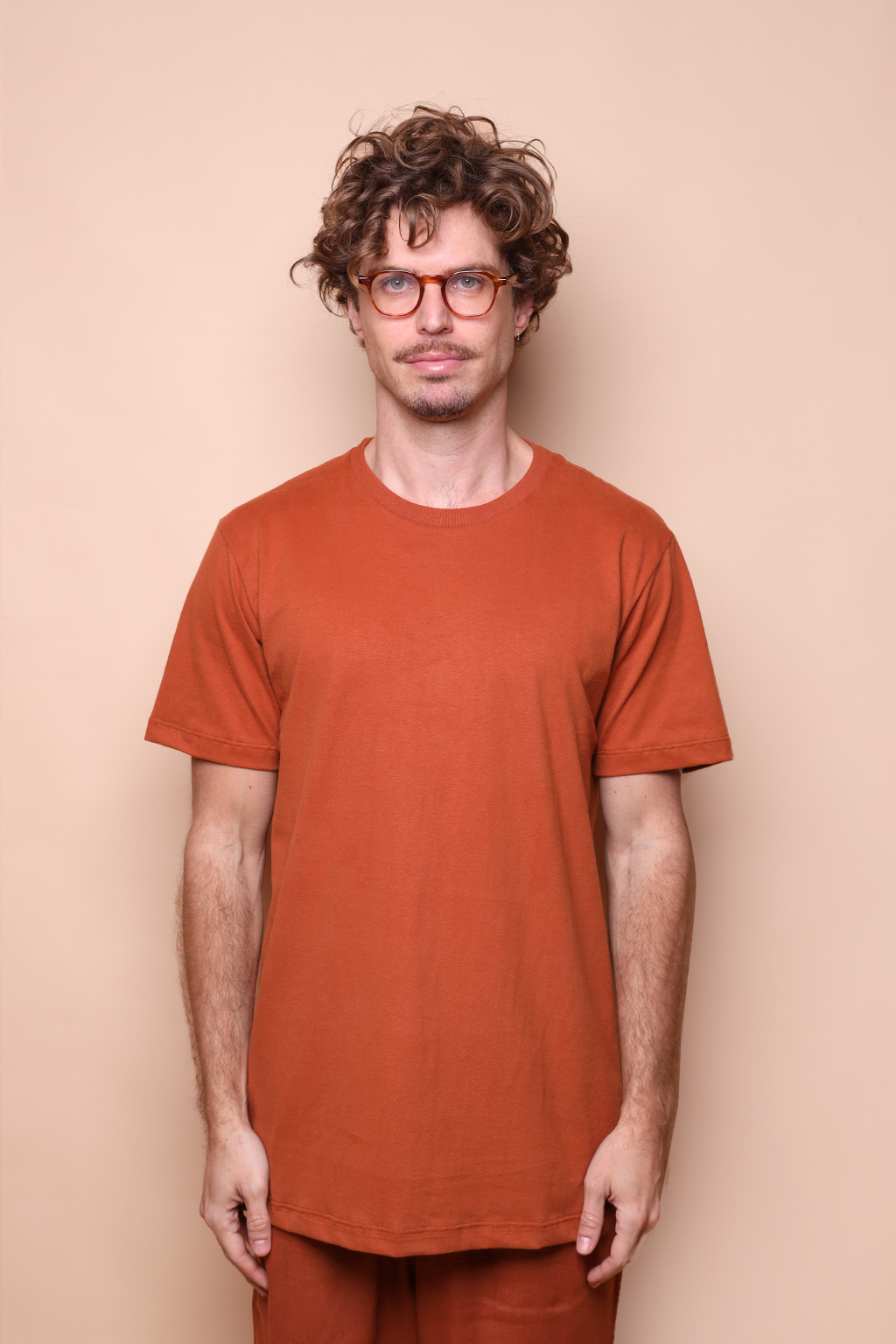 Camiseta básica algodão tijolo