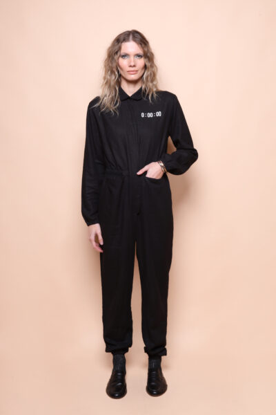 Macacão acinturado linho preto Cronômetro