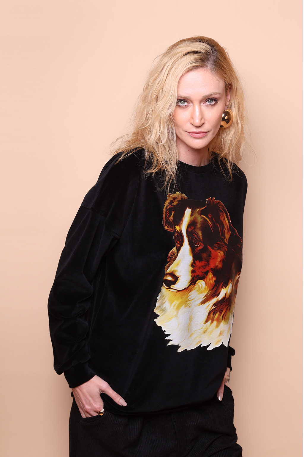 Blusão oversize plush preto Border Collie