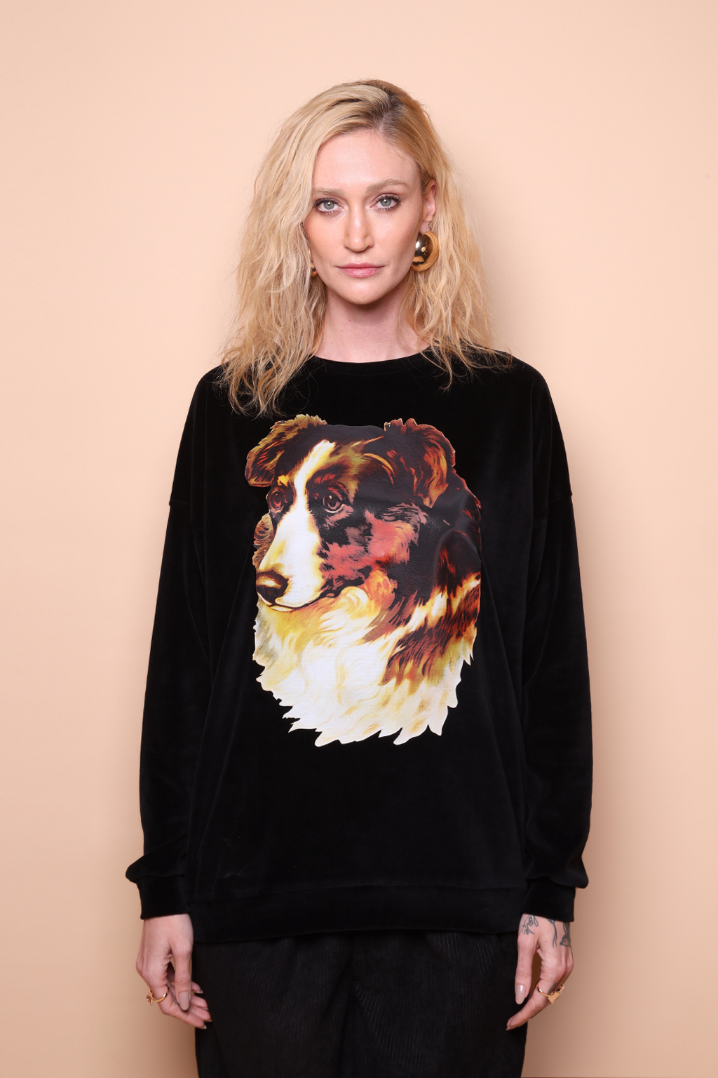 Blusão oversize plush preto Border Collie